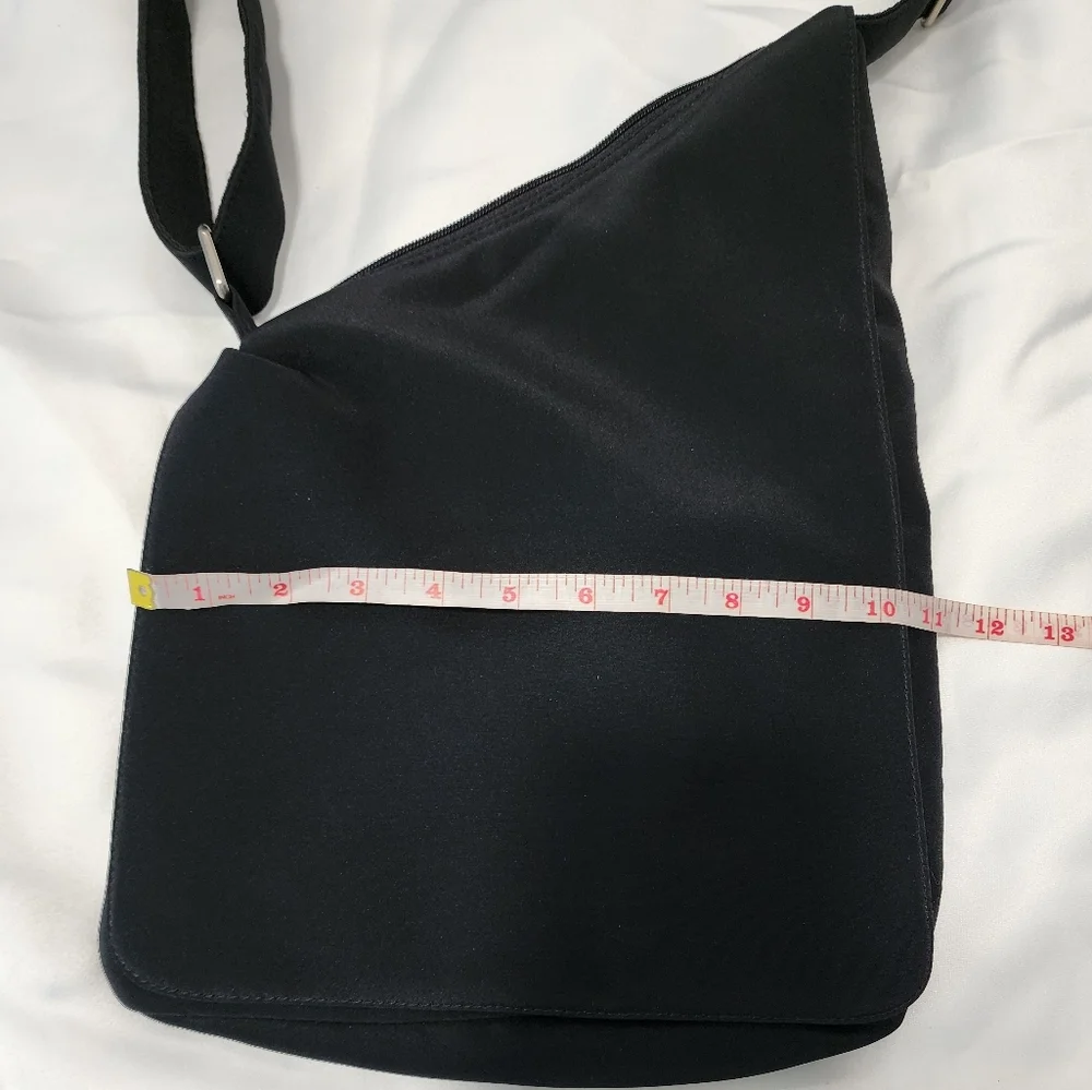 HOBO International Black Messenger Bag - Picture 8 of 9